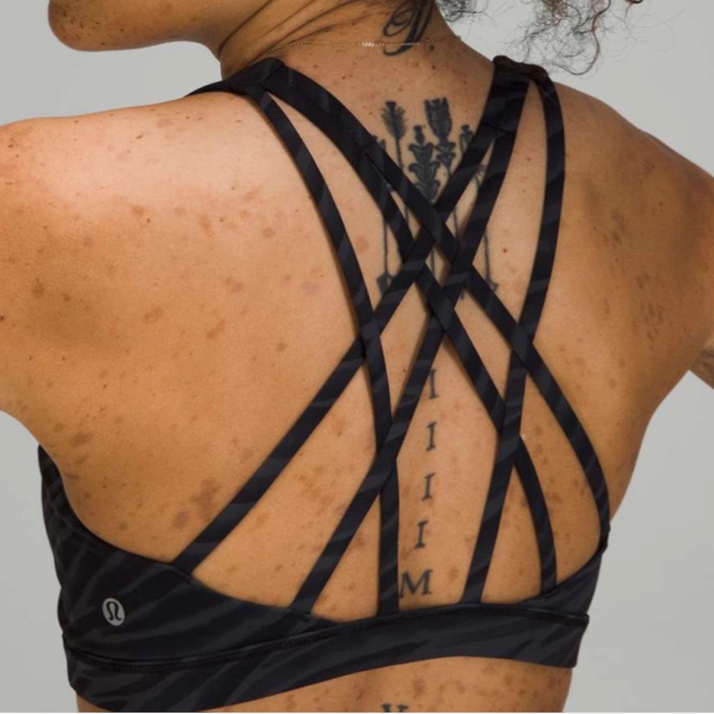 Lululemon Free To Be Serene Bra Le Tigre Camo Deep Coal Multi size 8